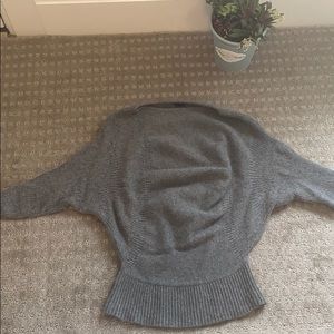 Theory grey sweater with mid length sleeves